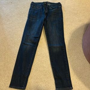 Universal thread jeans